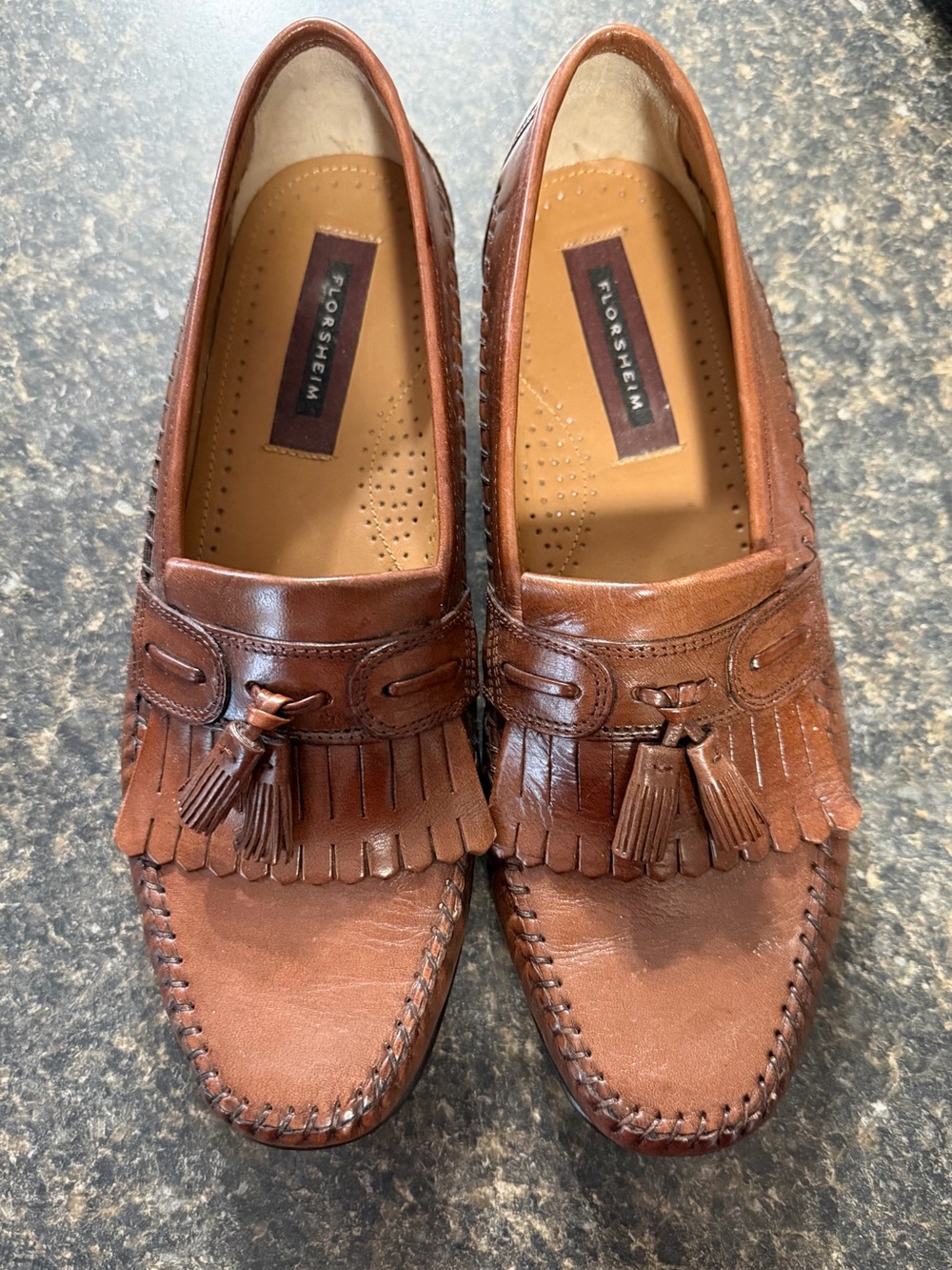 Florsheim Men's Brown Tassel Kiltie Loafers - Chestnut Leather